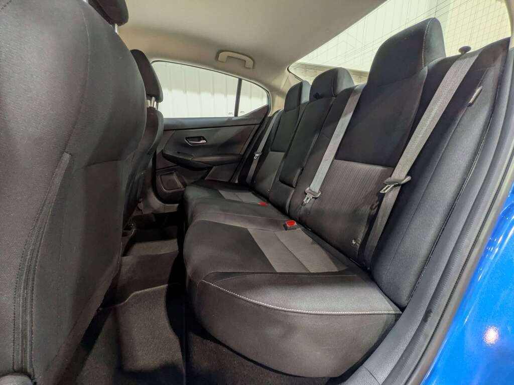 2021 Nissan Sentra SV CVT Blue Val-David - photo #10