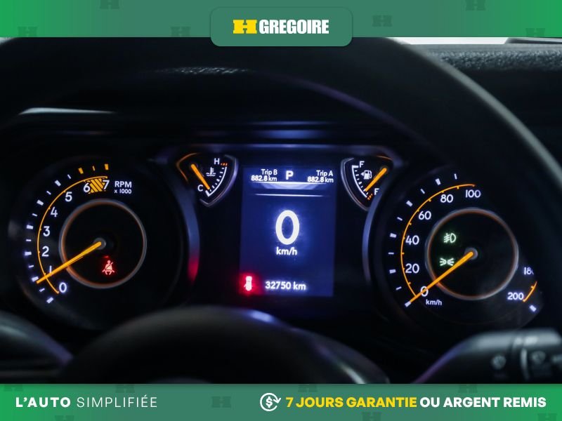 Jeep Wrangler 2024 Noir Laval - photo #17