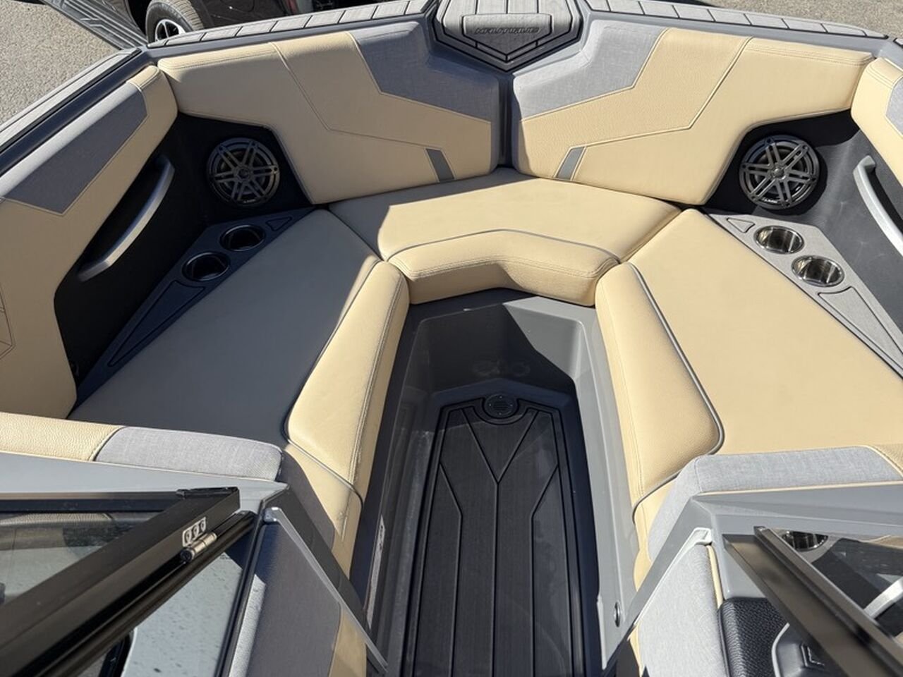 2023 SUPER NAUTIQUE GS22 Beige Ste-Agathe des Monts - photo #4