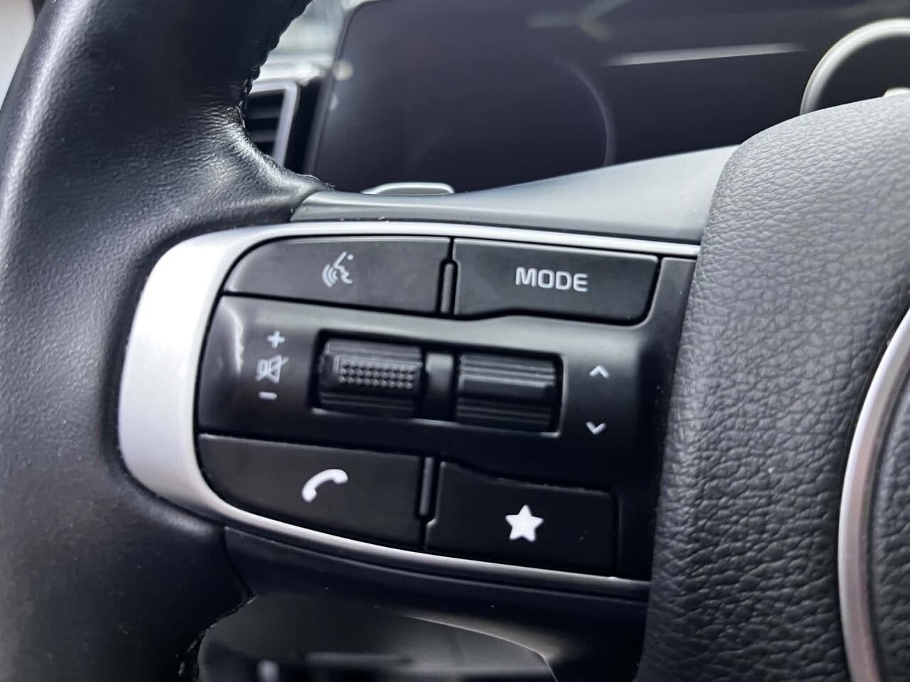 Kia Sportage hybride rechargeable 2023 Gris Blainville - photo #19