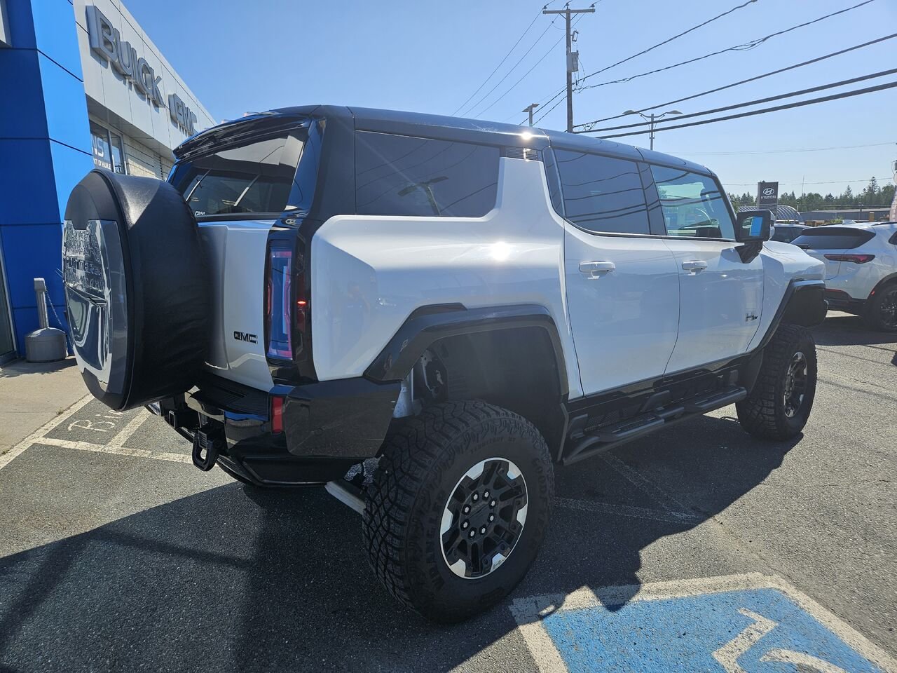 GMC HUMMER EV VUS 3X e4RM 4 portes 2024 Blanc Thetford Mines - photo #3