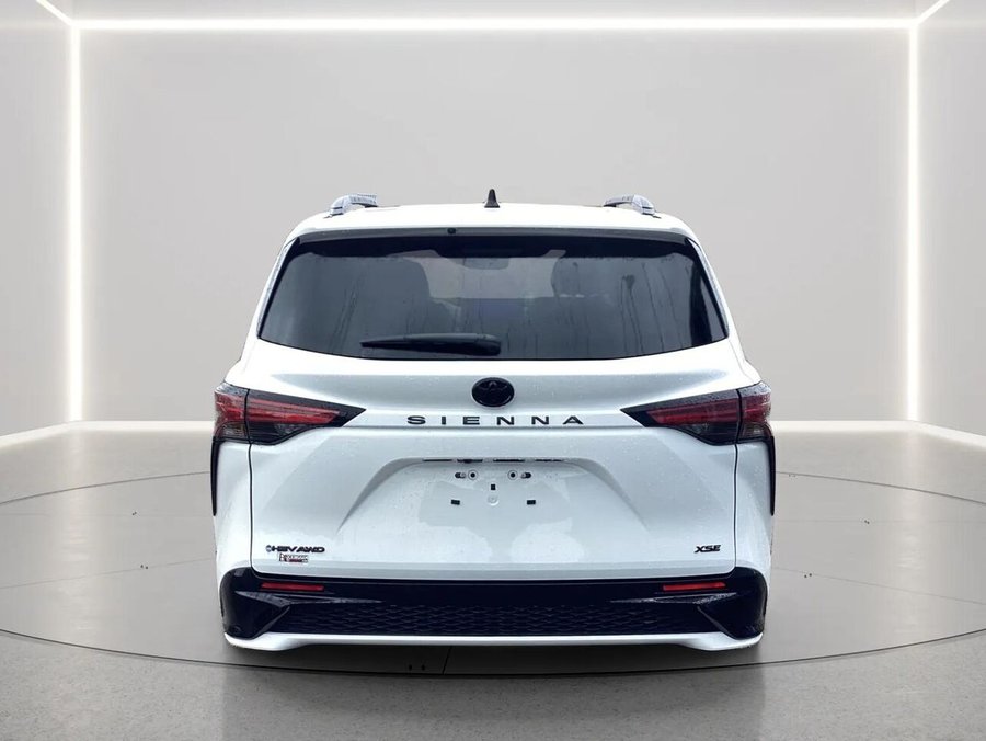 2026 Toyota Sienna 2026 White
