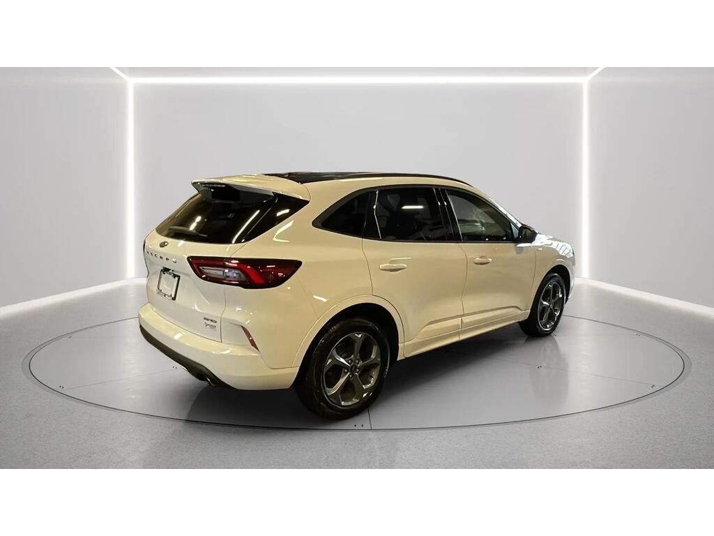 Ford Escape 2023 Blanc Gatineau - photo #4