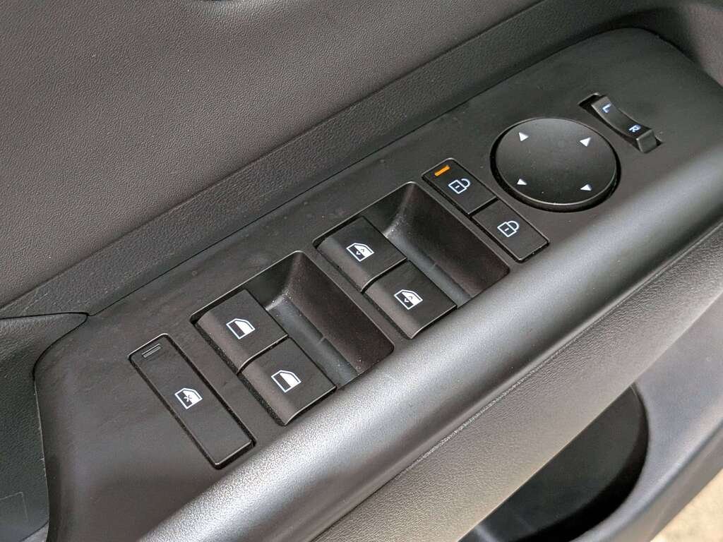 Hyundai Kona 2.0L Preferred AWD w/Trend Package 2025 Blanc Val-David - photo #32