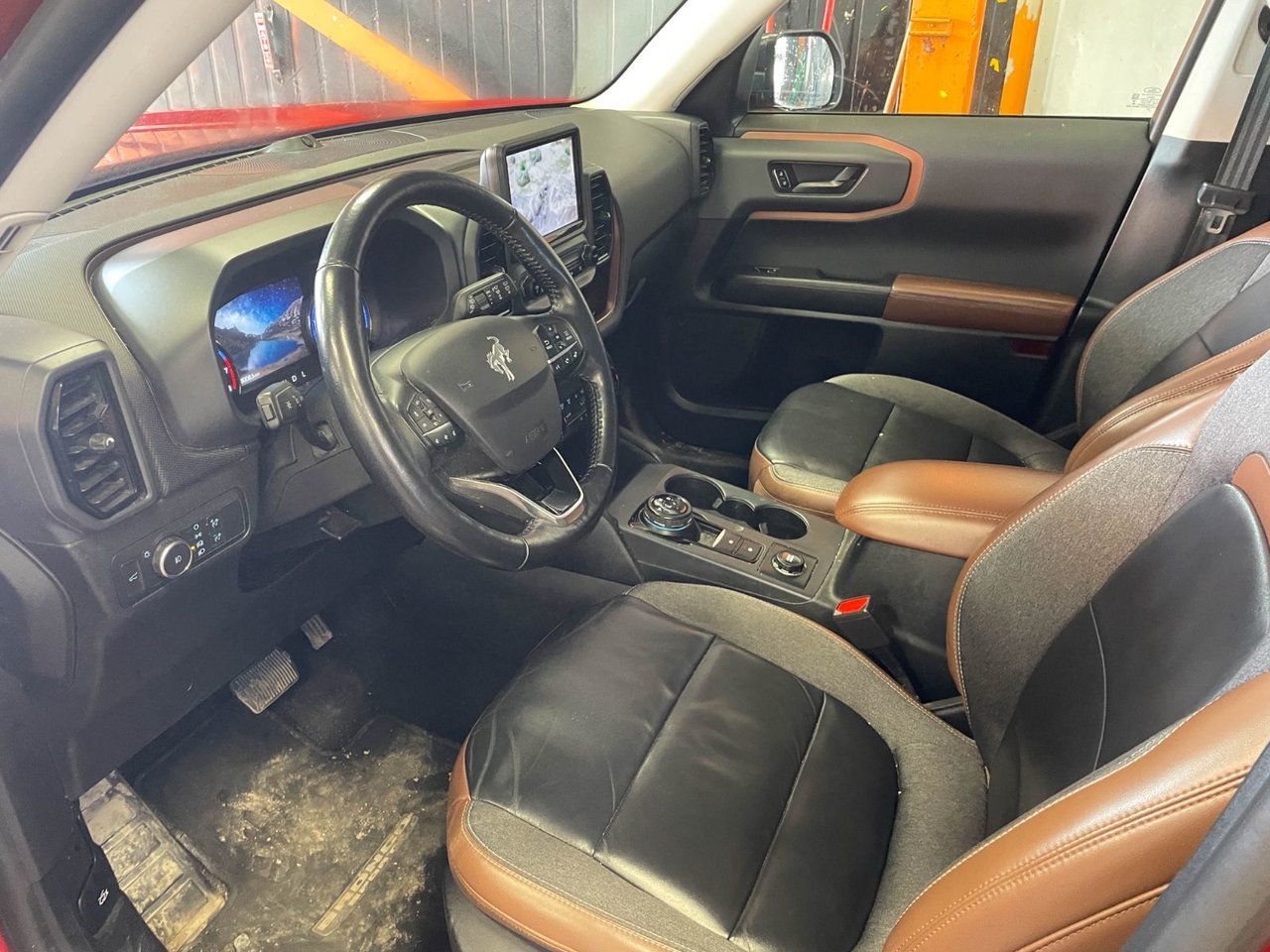 2022 Ford Bronco Sport OUTER BANKS GR. TECH 4X4 *NAV* SIÈGES CHAUFF B&O Red Saint-Jérôme - photo #3