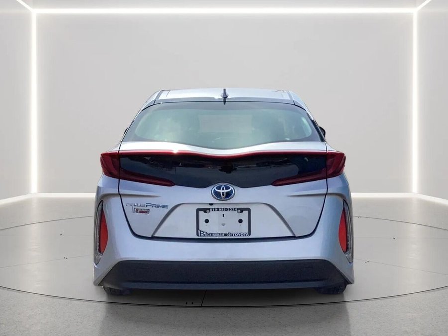 TOYOTA PRIUS PLUG-IN HYBRID 2022 2022 Argent classique métallisé