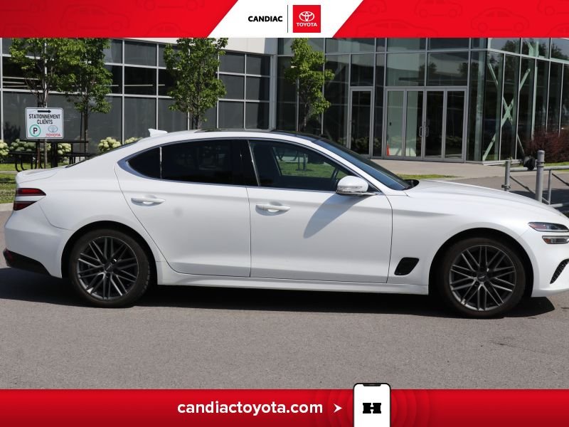 2022 Genesis G70 White Blainville - photo #11