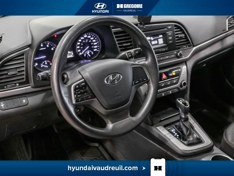 Hyundai Elantra 2017 Argent Laval - photo #15