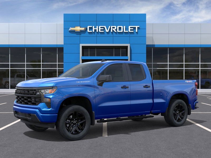 CHEVROLET Silverado 1500 Custom cabine double 4RM 147 po 2026 Bleu déferlante métallisé