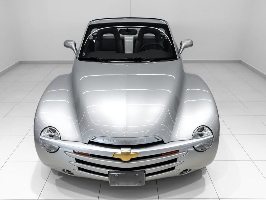 2004 Chevrolet SSR 2004 Silver