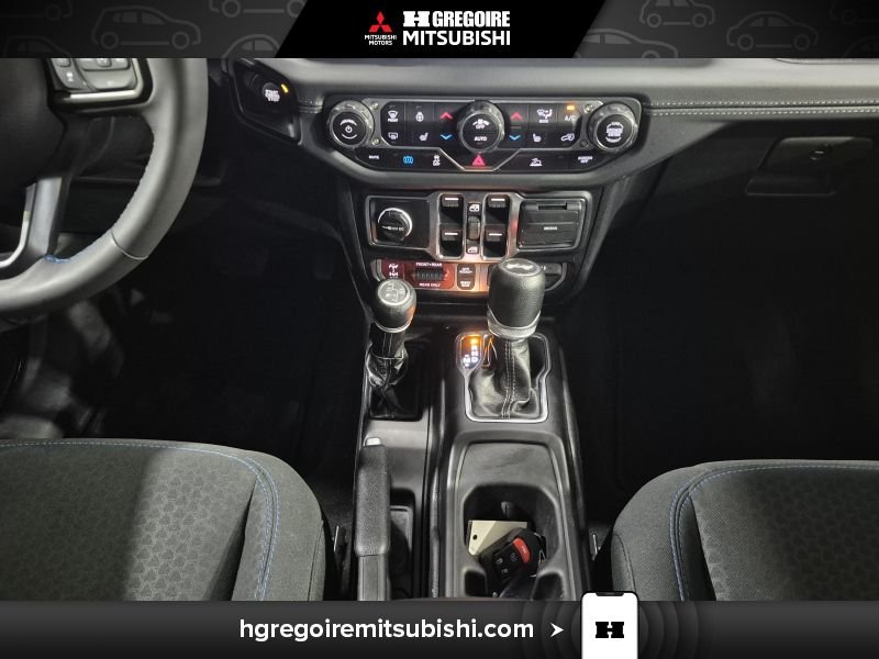 Jeep Wrangler MH4355 | Rubicon Hybride * 4x4* Mags * Camera * Carplay * 2024 Noir Laval - photo #24