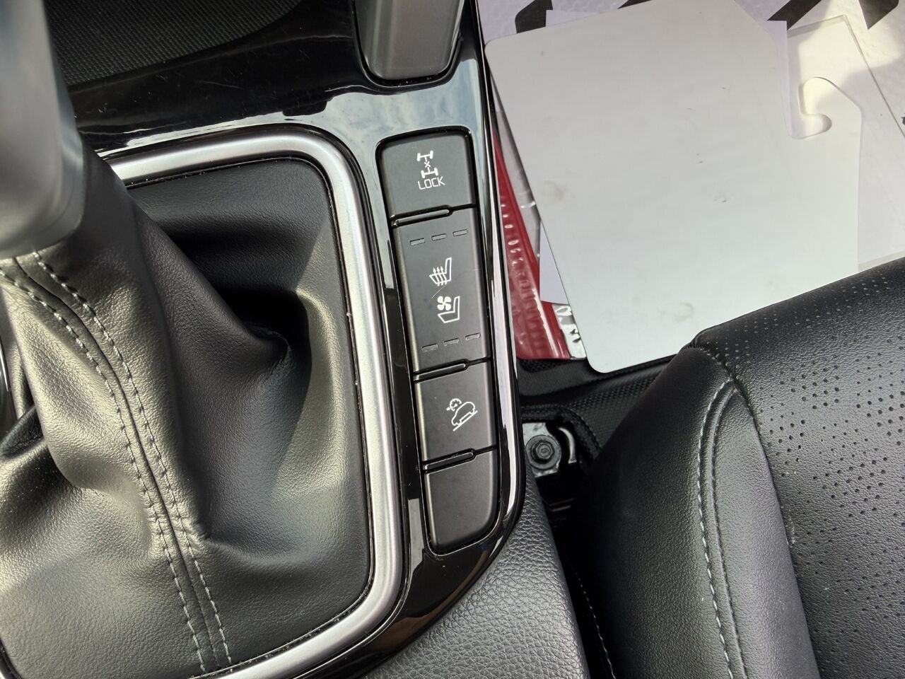 Kia Seltos 2023 Blanc Thetford Mines - photo #27