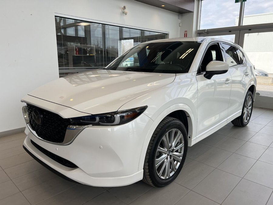 2022 Mazda CX-5 2022 White