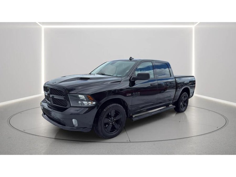 Ram 1500 Classic 2022 2022 Noir