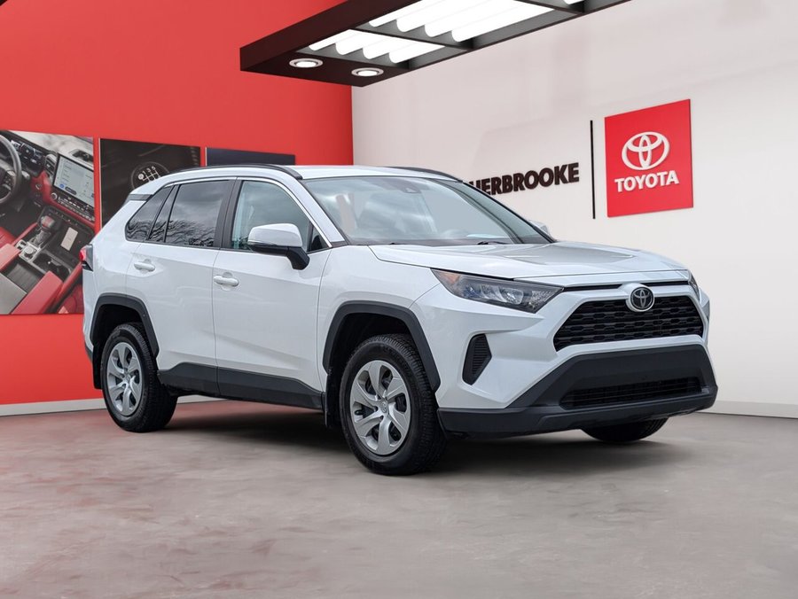 2021 Toyota RAV4 2021 White