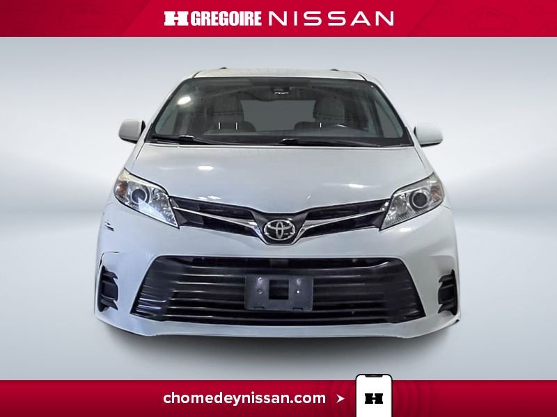 Toyota Sienna CA6751 | LE * Mag * DVD * Caméra 8 Places * 2018 Blanc Laval - photo #1