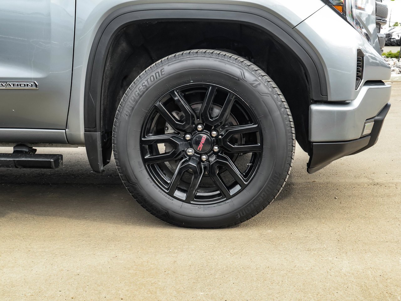 2024 GMC Sierra 1500 4WD Crew Cab 147 Elevation Grey Sherwood Park - photo #10