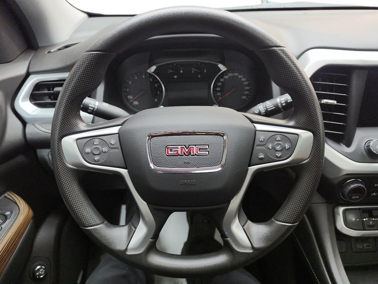 GMC ACADIA NIV 1GKKNRLSXPZ100256 2023 Baie-Comeau - photo #13