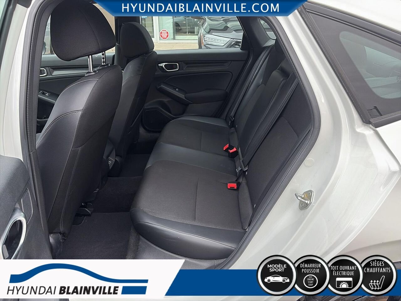 Honda Civic Berline 2023 Blanc Blainville - photo #8