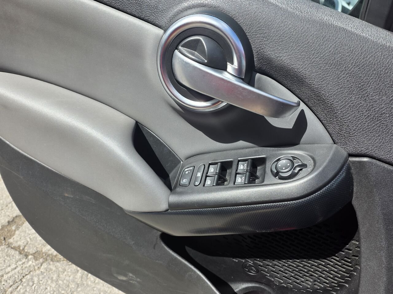 2016 fiat 500x Red  - photo #14