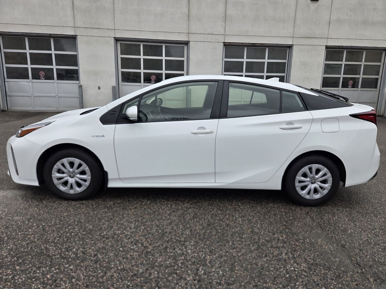 Toyota PRIUS 2020 Blanc Amos - photo #7