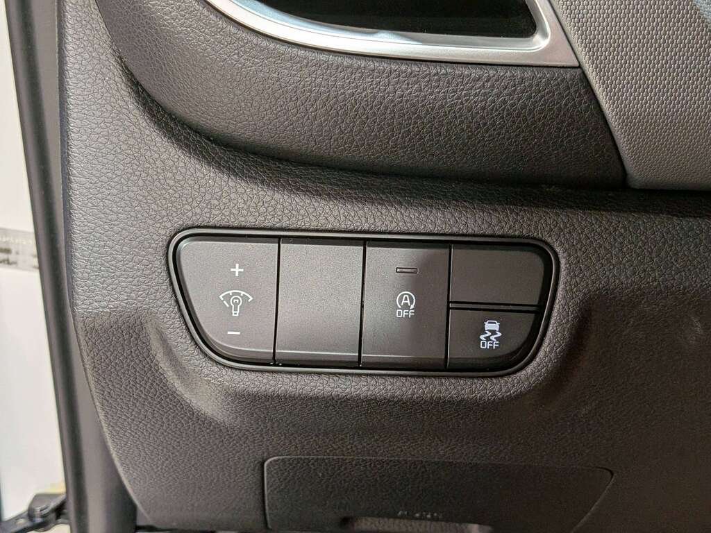 Kia Seltos LX FWD 2024 Blanc Val-David - photo #28