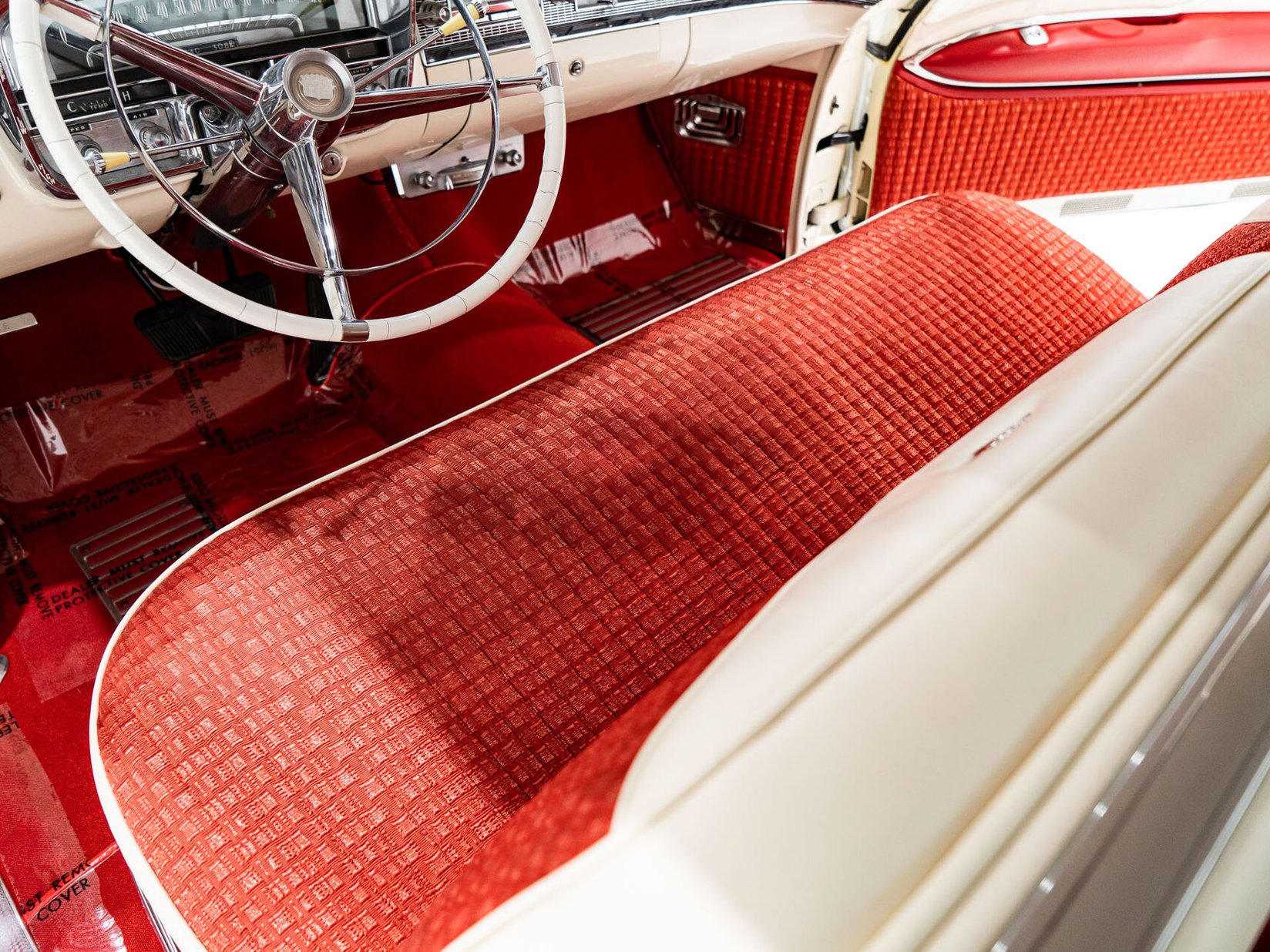 1956 Cadillac Eldorado Seville With Factory A/C | PRIX EN USD White Montreal - photo #77