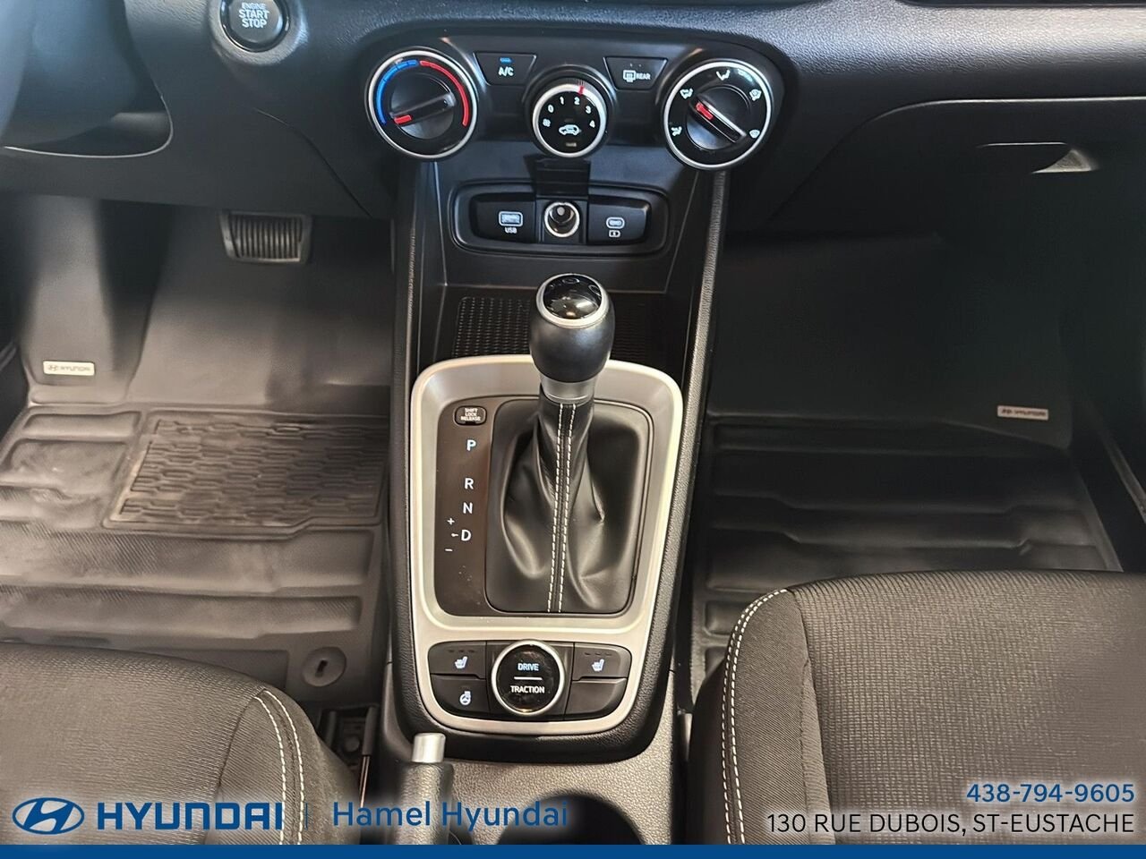 Hyundai Venue 2023 Rouge Saint-Eustache - photo #17