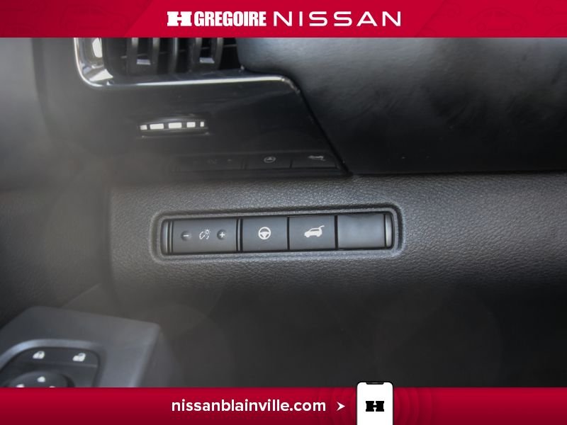 2024 Nissan Pathfinder Grey Laval - photo #16