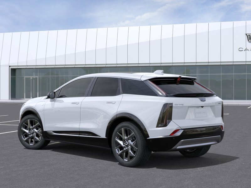 CADILLAC OPTIQ Luxe 4 portes 2026 Blanc éclatant, triple couche