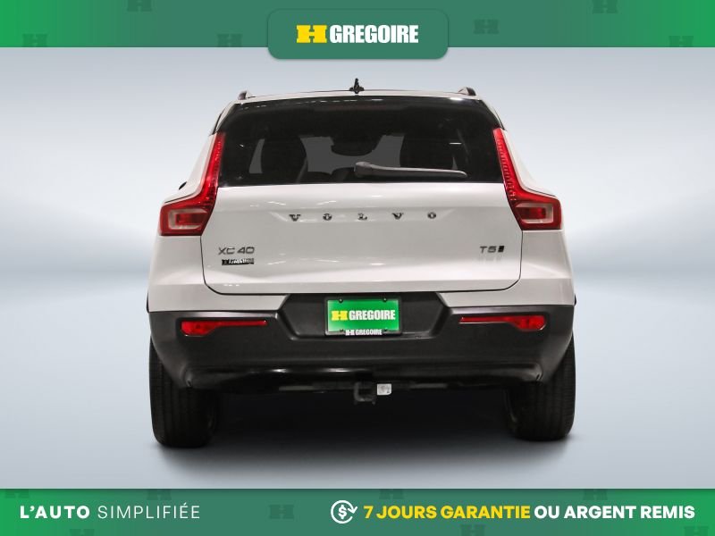 Volvo XC40 821529 | R-Design AWD AUTO AC CUIR TOIT NAV MAGS CAM RECUL 2021 Blanc Laval - photo #7