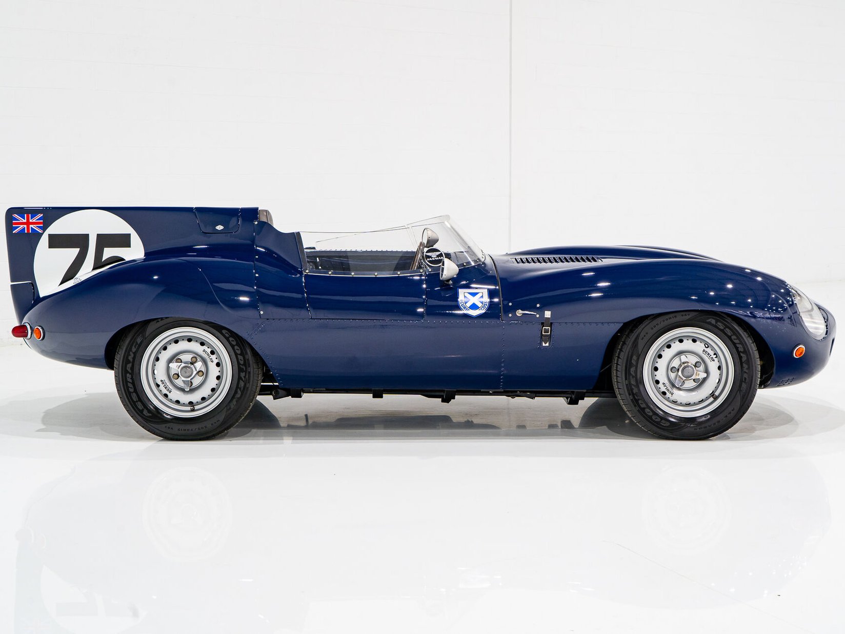 1960 Jaguar D-Type (Recreation) Construit par RAM Lm en utilisant un Moteur et transmission Jaguar **PRIX EN USD** Montreal - photo #32