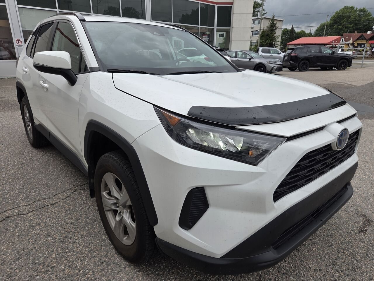 Toyota RAV4 2022 Blanc Mont-Laurier - photo #2