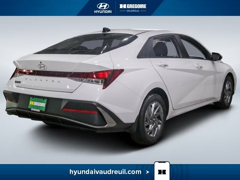 Hyundai Elantra 2025 Blanc Saint-Eustache - photo #8