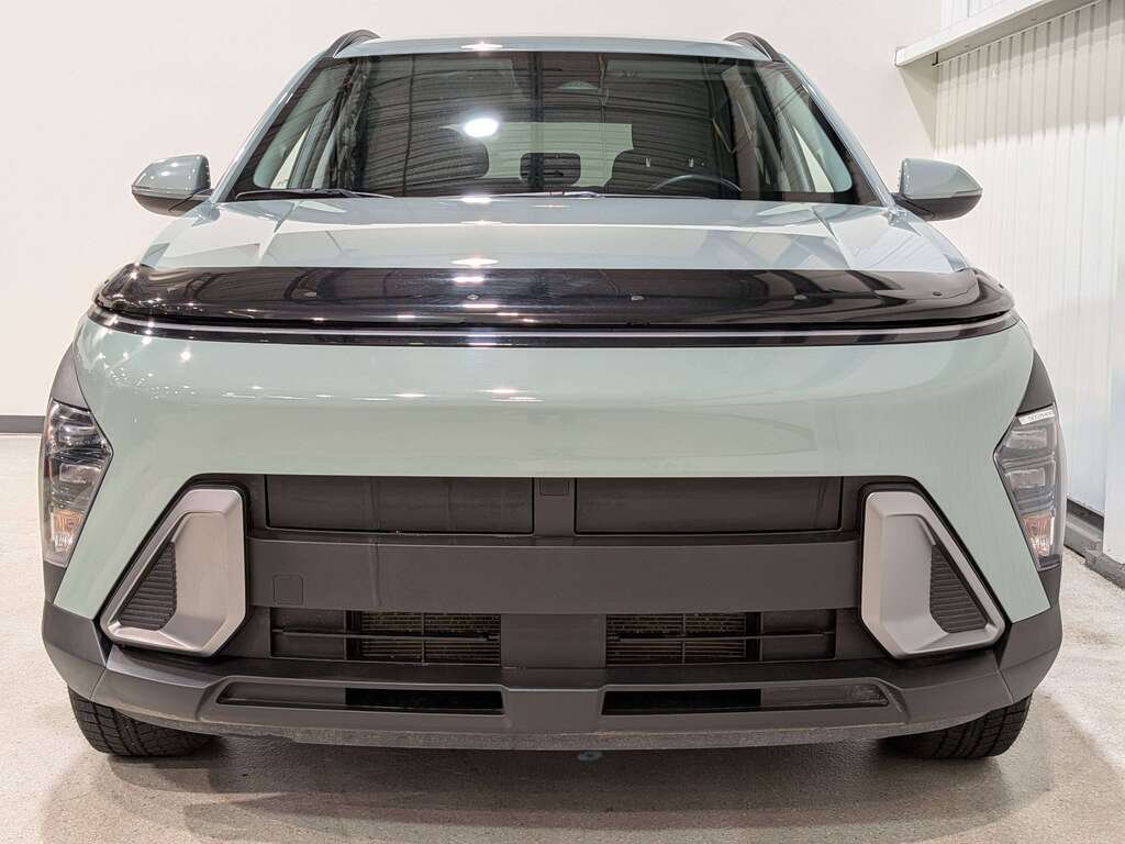 2024 Hyundai Kona 2.0L Preferred AWD Green Val-David - photo #3