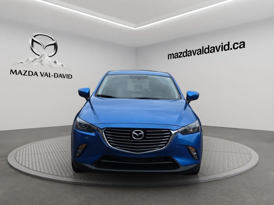 Mazda CX-3 Traction intégrale, 4 portes GT, Sièges chauffant, Toit ouvrant, Navigation 2016 Bleu