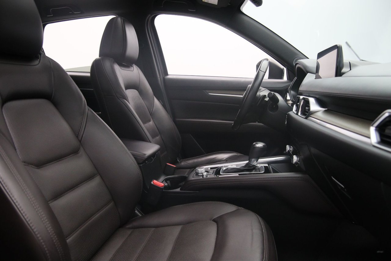 2022 Mazda CX-5 VIN JM3KFBEY7N0614088 Black Chicoutimi - photo #16