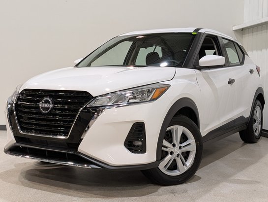2024 Nissan Kicks White