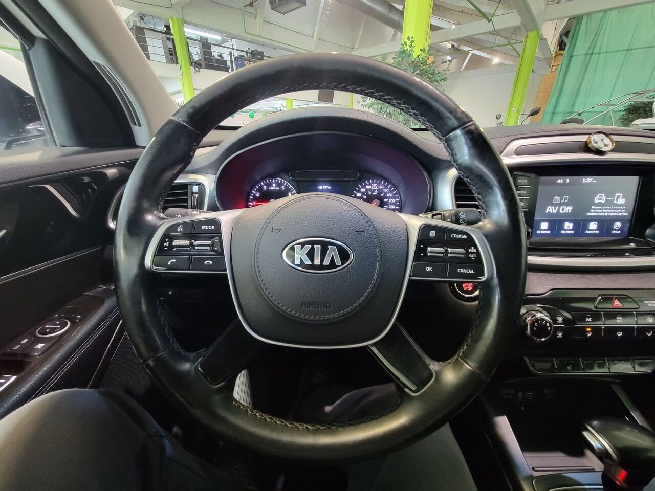 2019 Kia Sorento White  - photo #14