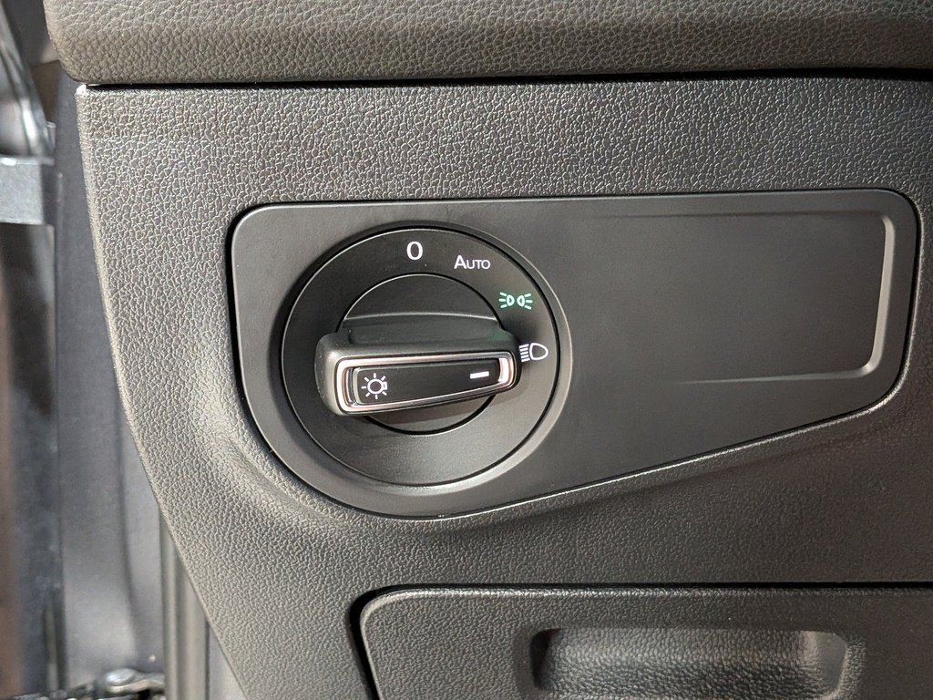Volkswagen Tiguan Comfortline 4MOTION 2024 Gris Val-David - photo #31