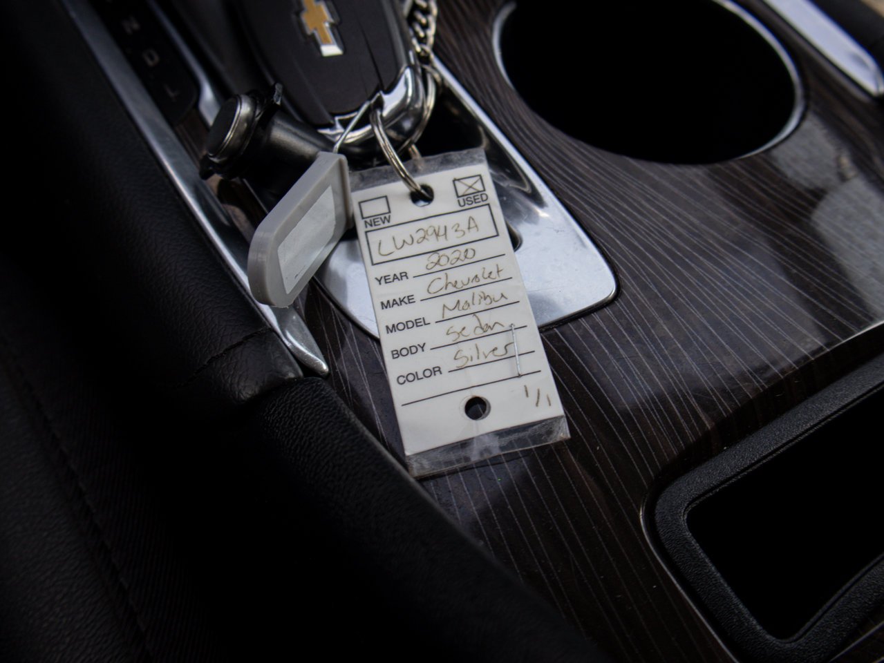 2020 Chevrolet Malibu 4dr Sdn Premier White Sherwood Park - photo #33