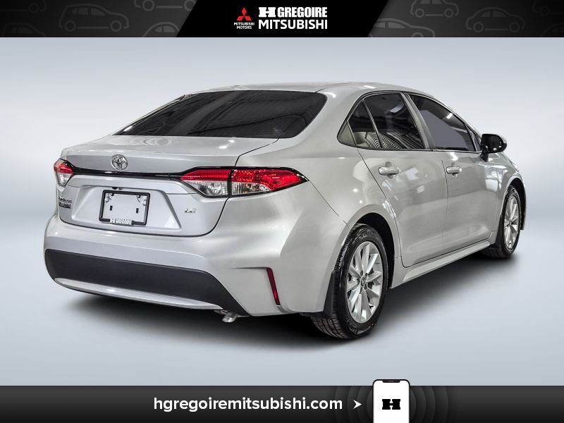 2020 Toyota Corolla Silver Laval - photo #8