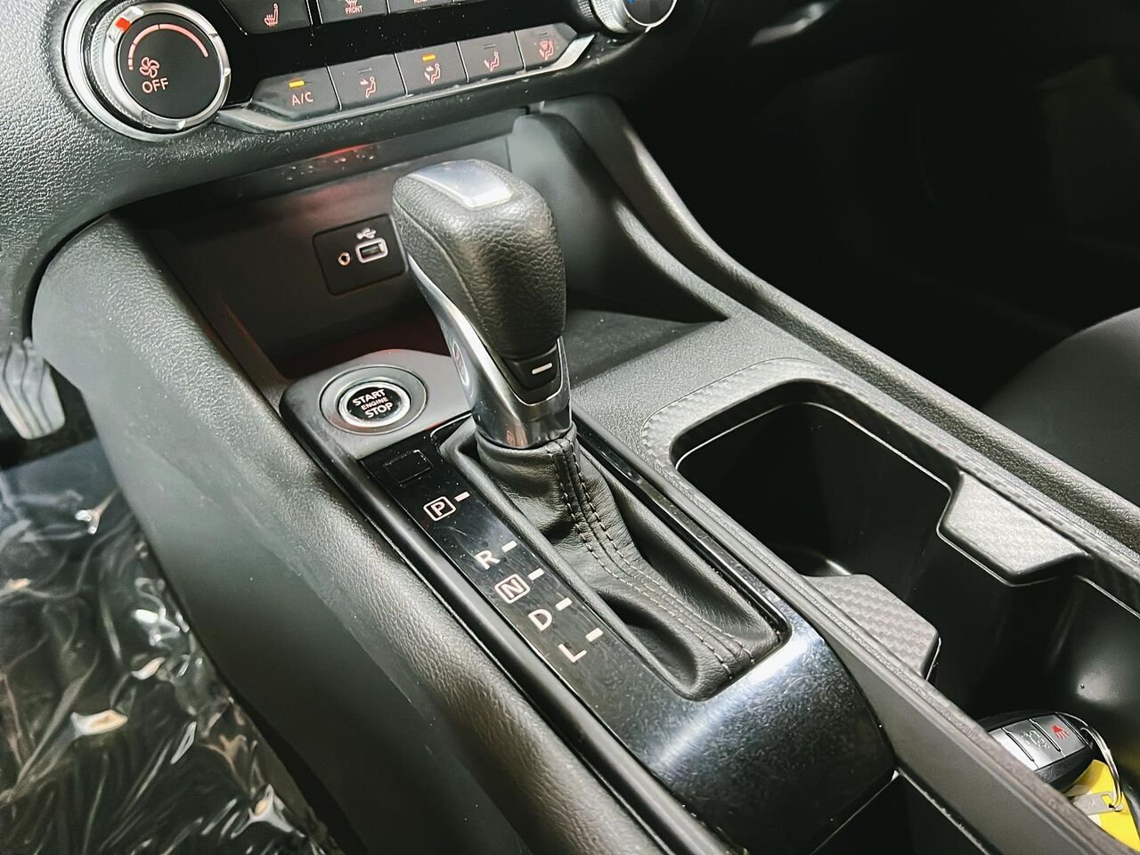 2023 Nissan Sentra S Grey Québec - photo #14