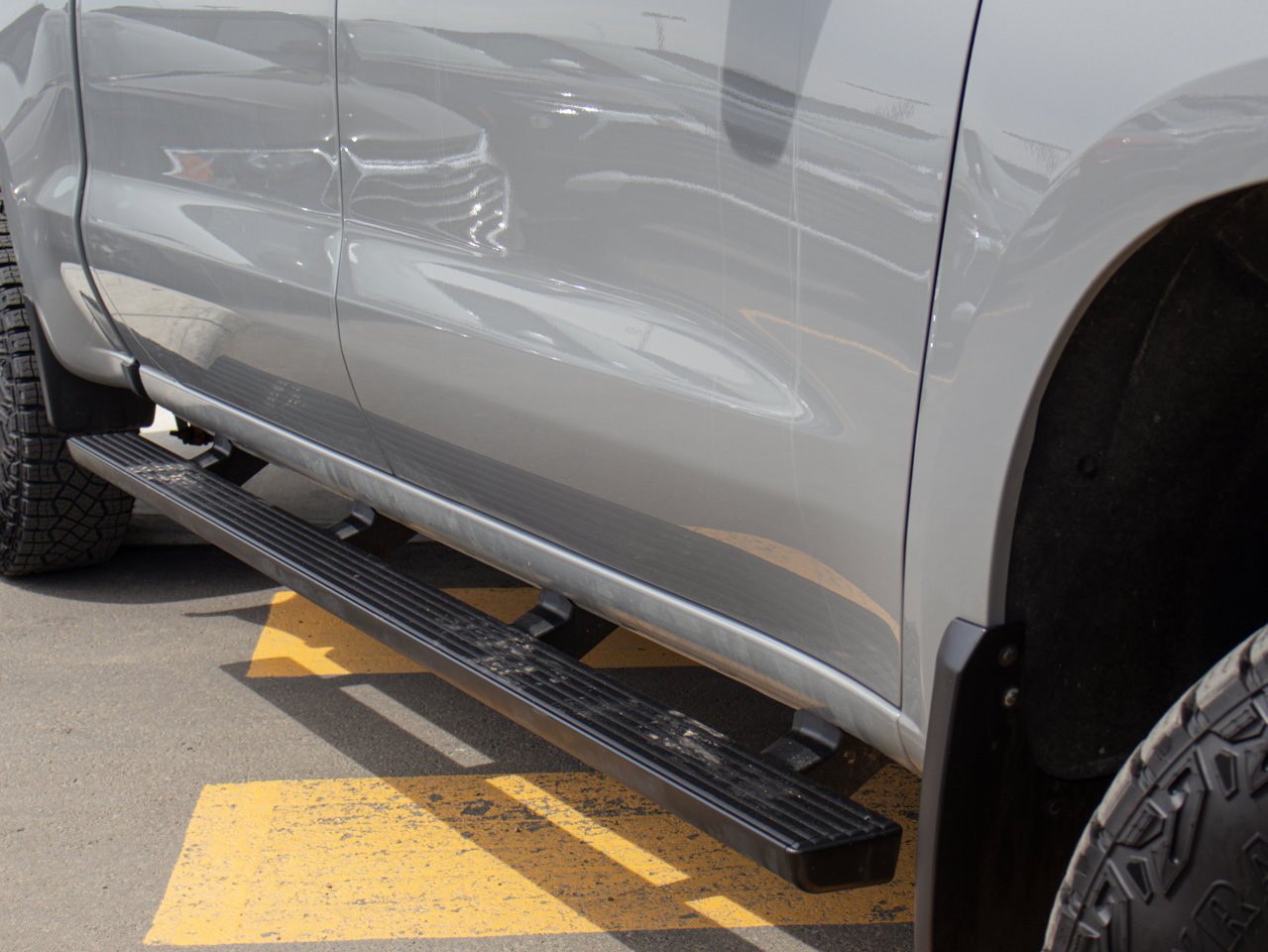 2024 Chevrolet Silverado 1500 4WD Crew Cab 147 Custom Trail Boss Grey Sherwood Park - photo #14