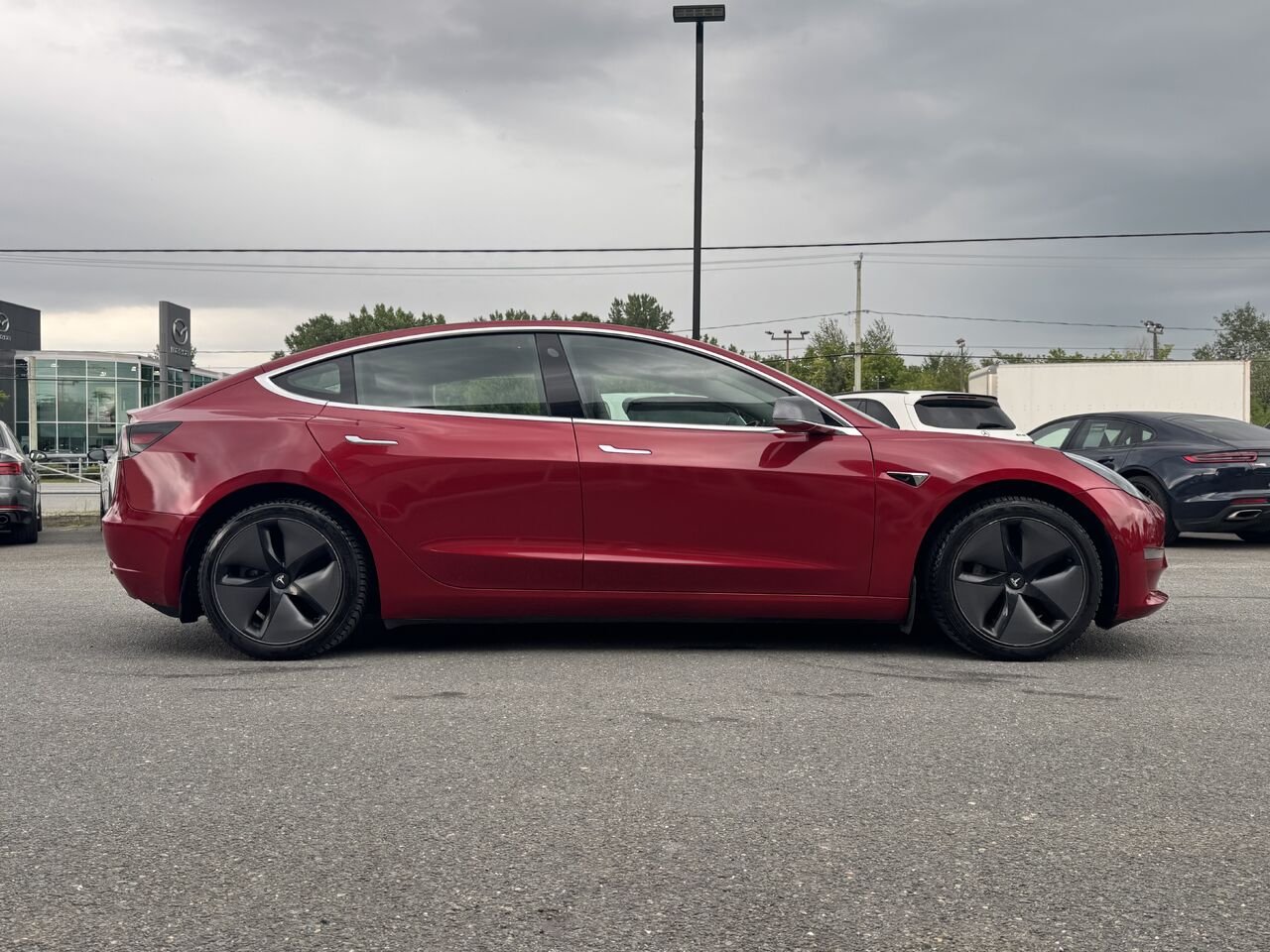 Tesla Model 3 Long Range AWD 2019 Rouge Granby - photo #7