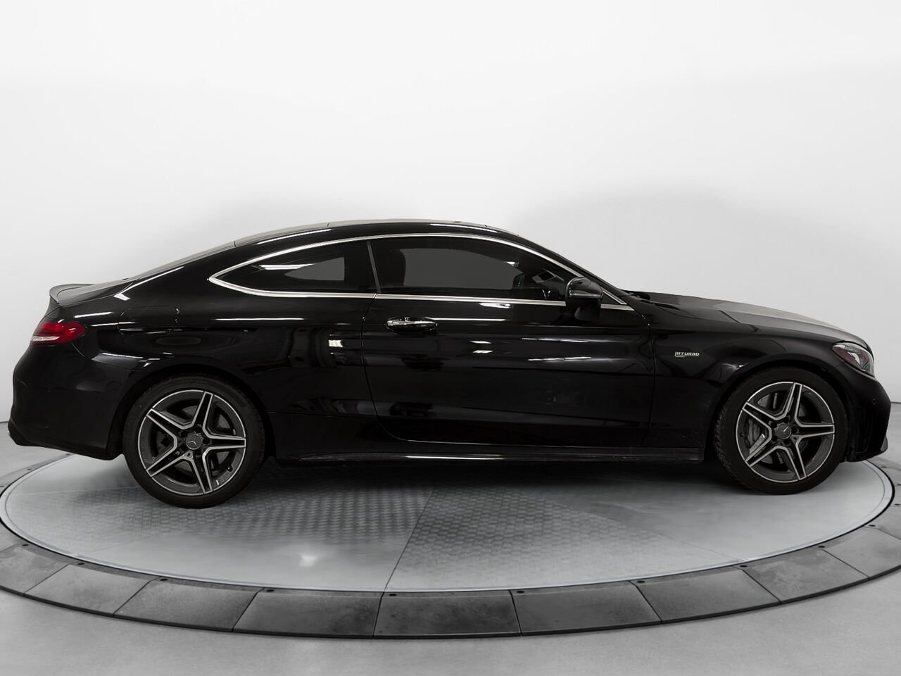 MERCEDES C 43 AMG Coupe Toit Pano Bas Km AWD 2022 Noir Sherbrooke - photo #4