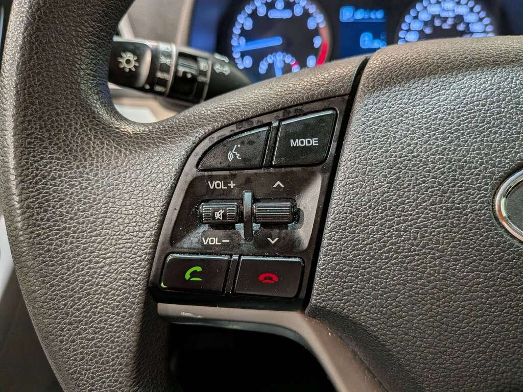 Hyundai Tucson AWD 4dr 2.0L 2017 Blanc Val-David - photo #15