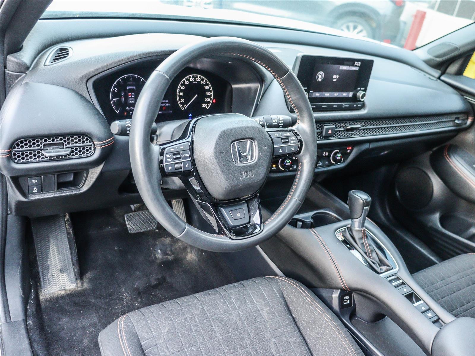 Honda HR-V Sport 2023 Silver Ottawa & Gatineau - photo #7