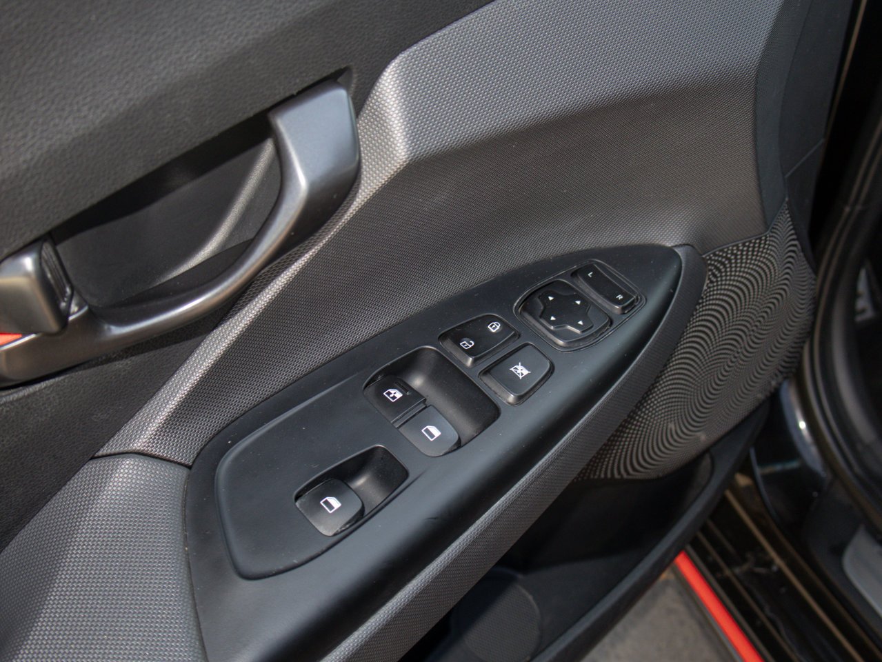 2022 Hyundai Veloster N Manual Black Sherwood Park - photo #19