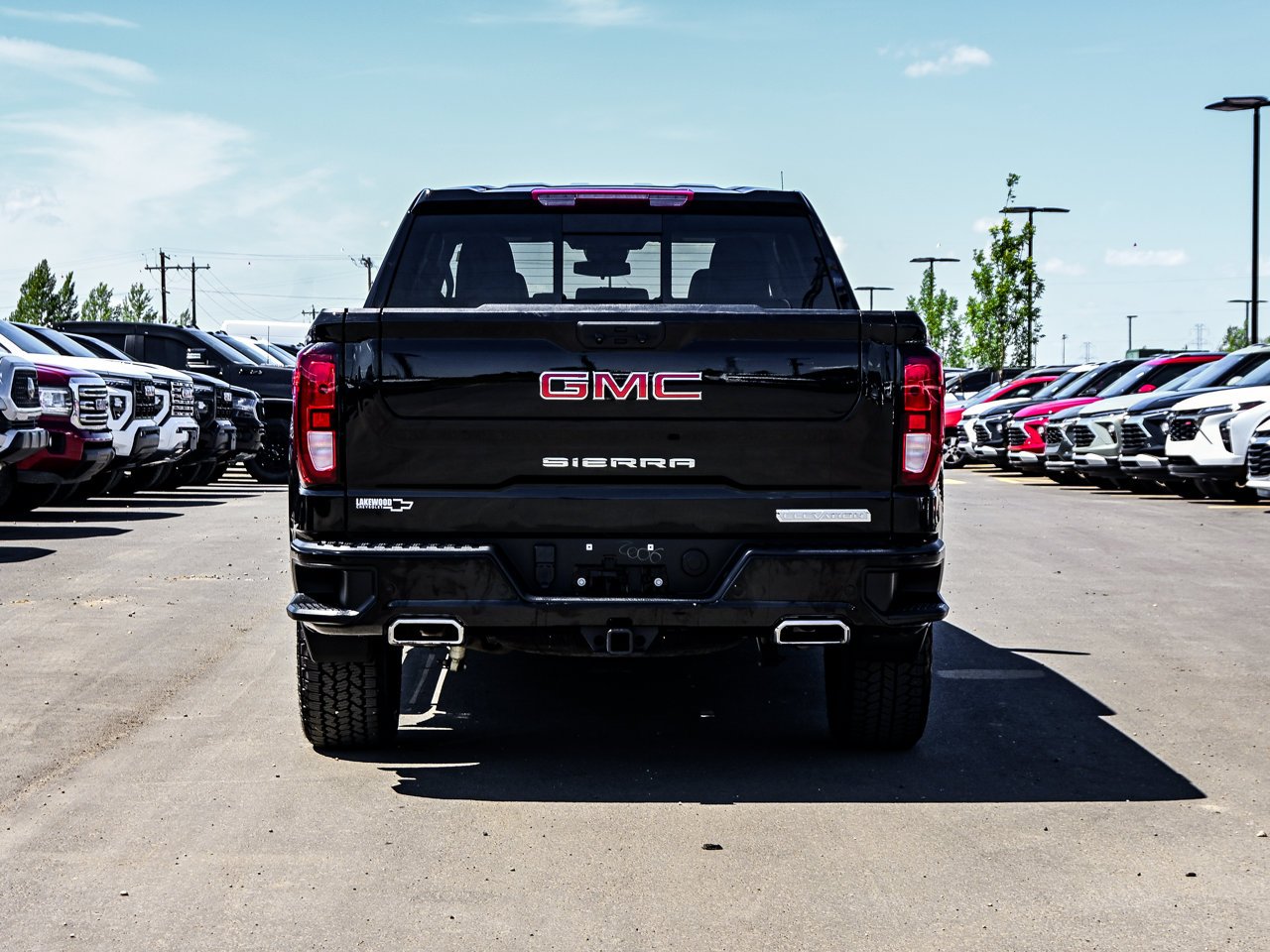 2024 GMC Sierra 1500 4WD Crew Cab 147 Elevation Black Sherwood Park - photo #11